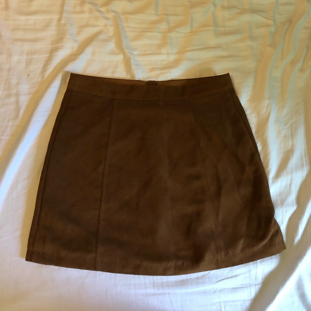 Hollister button up brown Swede skirt - Picture 2 of 3